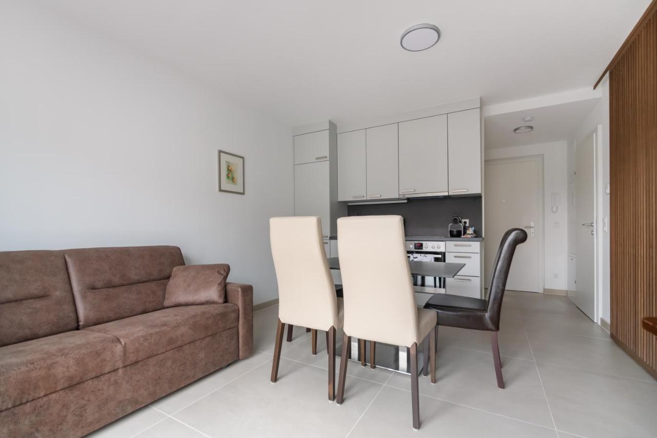 Ruhig, Hell Und Neu Mit Garage Apartman Bécs Kültér fotó