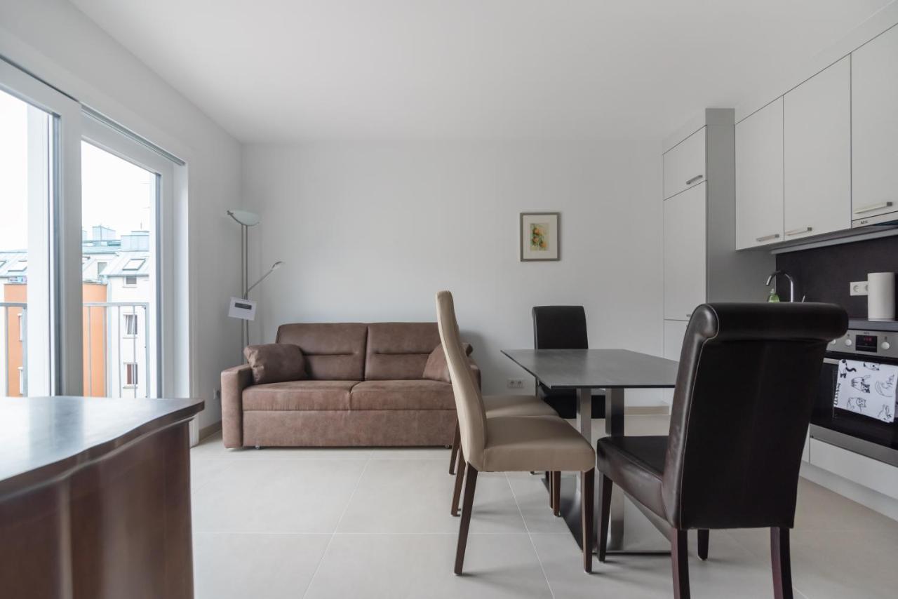 Ruhig, Hell Und Neu Mit Garage Apartman Bécs Kültér fotó