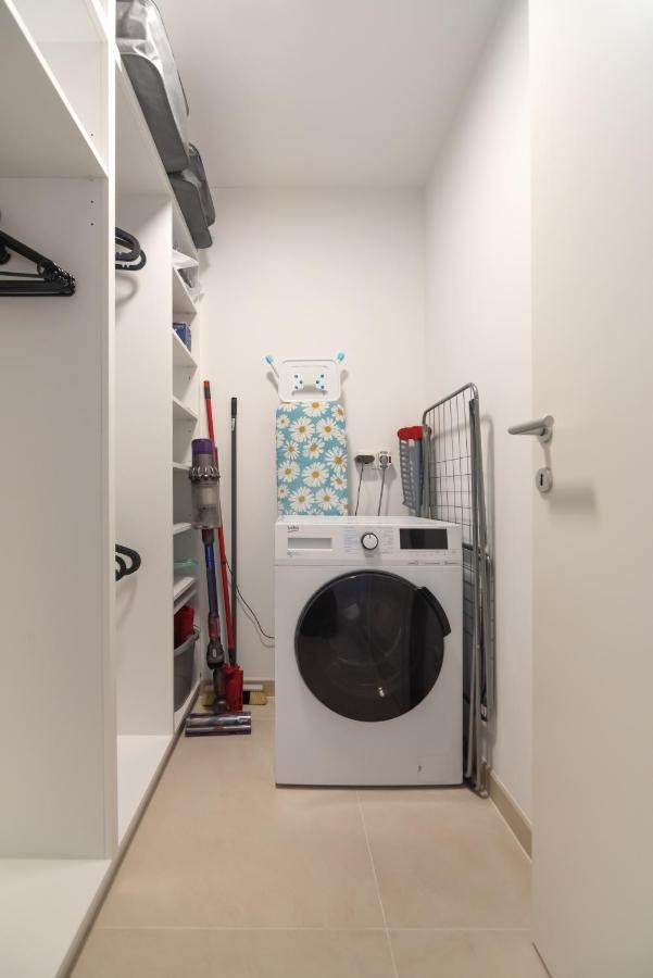 Ruhig, Hell Und Neu Mit Garage Apartman Bécs Kültér fotó